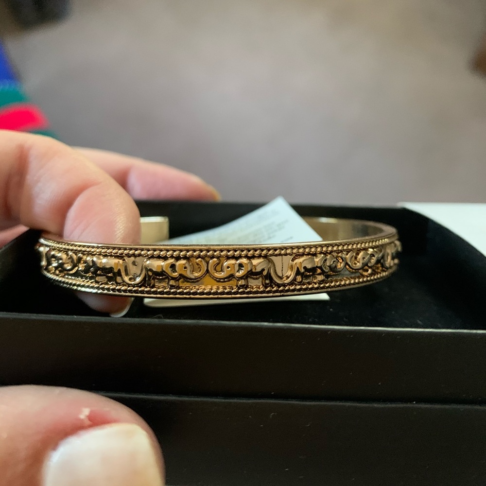 Elephant bracelet